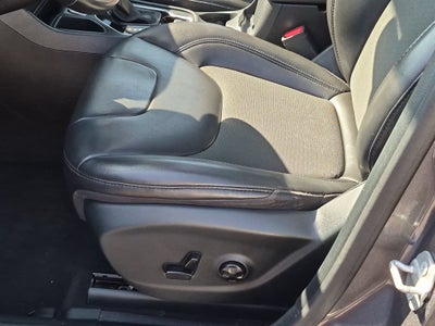 2020 Jeep Cherokee Altitude