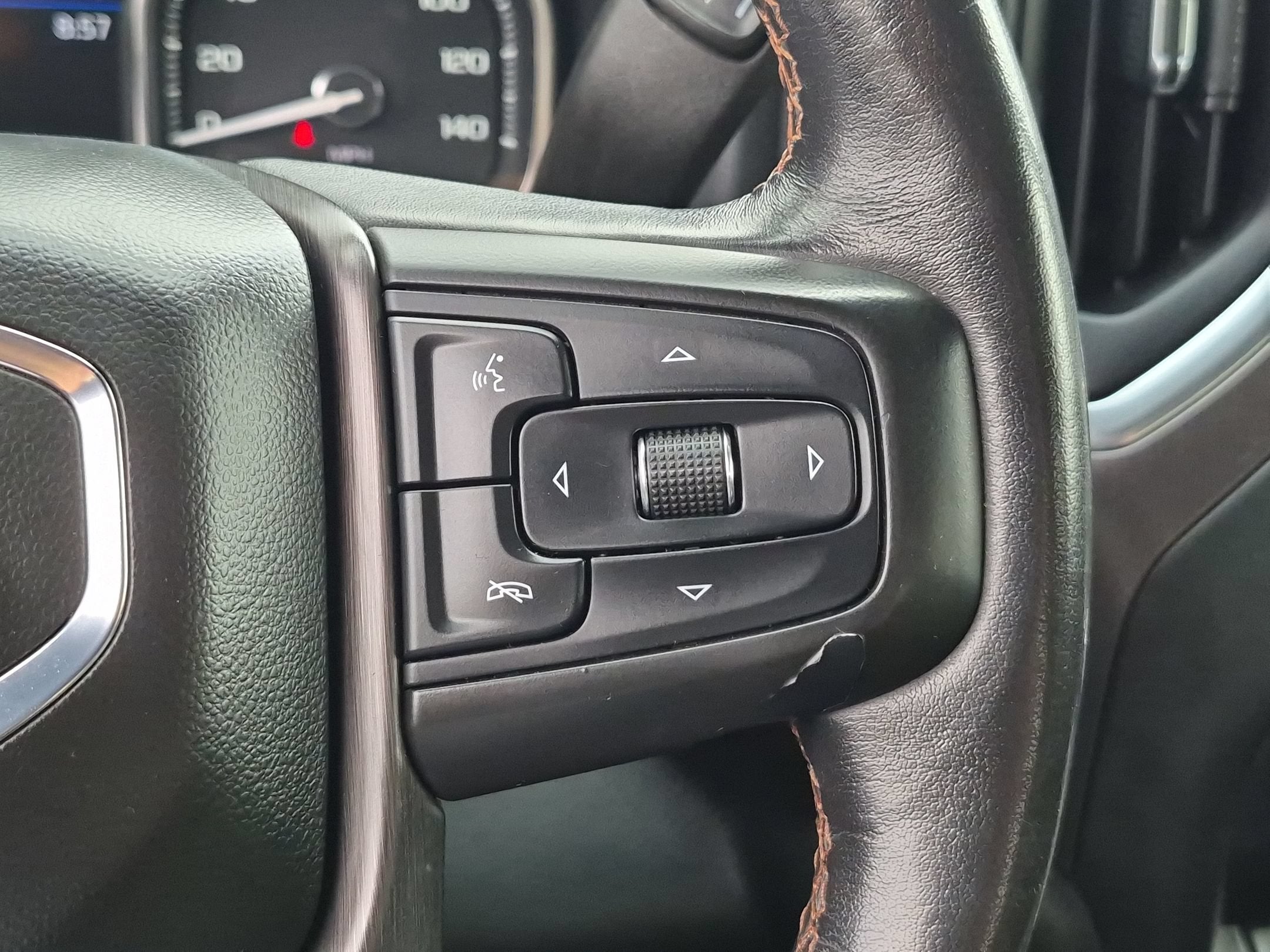 2020 GMC Sierra AT4