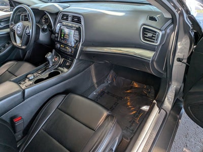 2023 Nissan Maxima SV