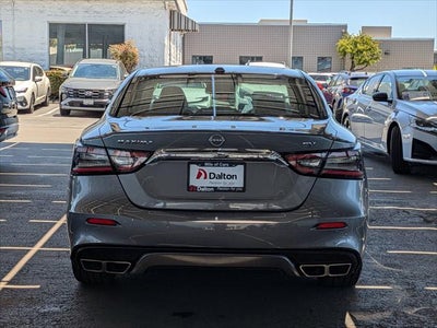 2023 Nissan Maxima SV