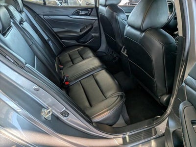 2023 Nissan Maxima SV