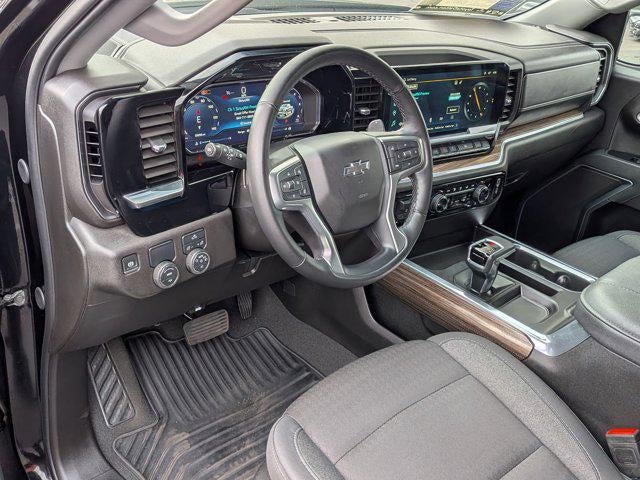 2025 Chevrolet Silverado RST