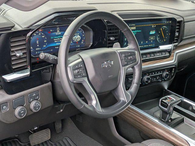 2025 Chevrolet Silverado RST