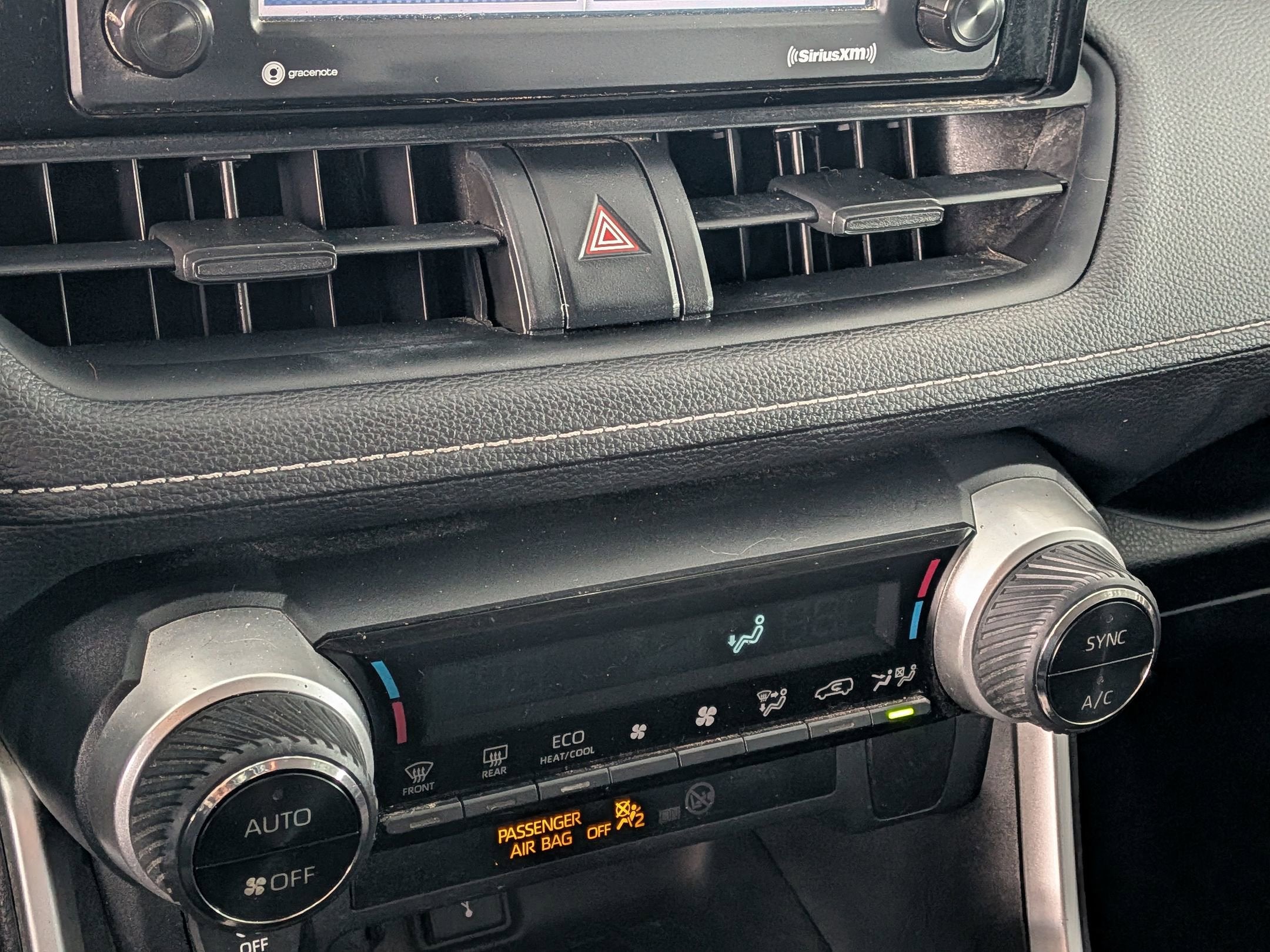 2020 Toyota RAV4 HYBRID Hybrid XLE