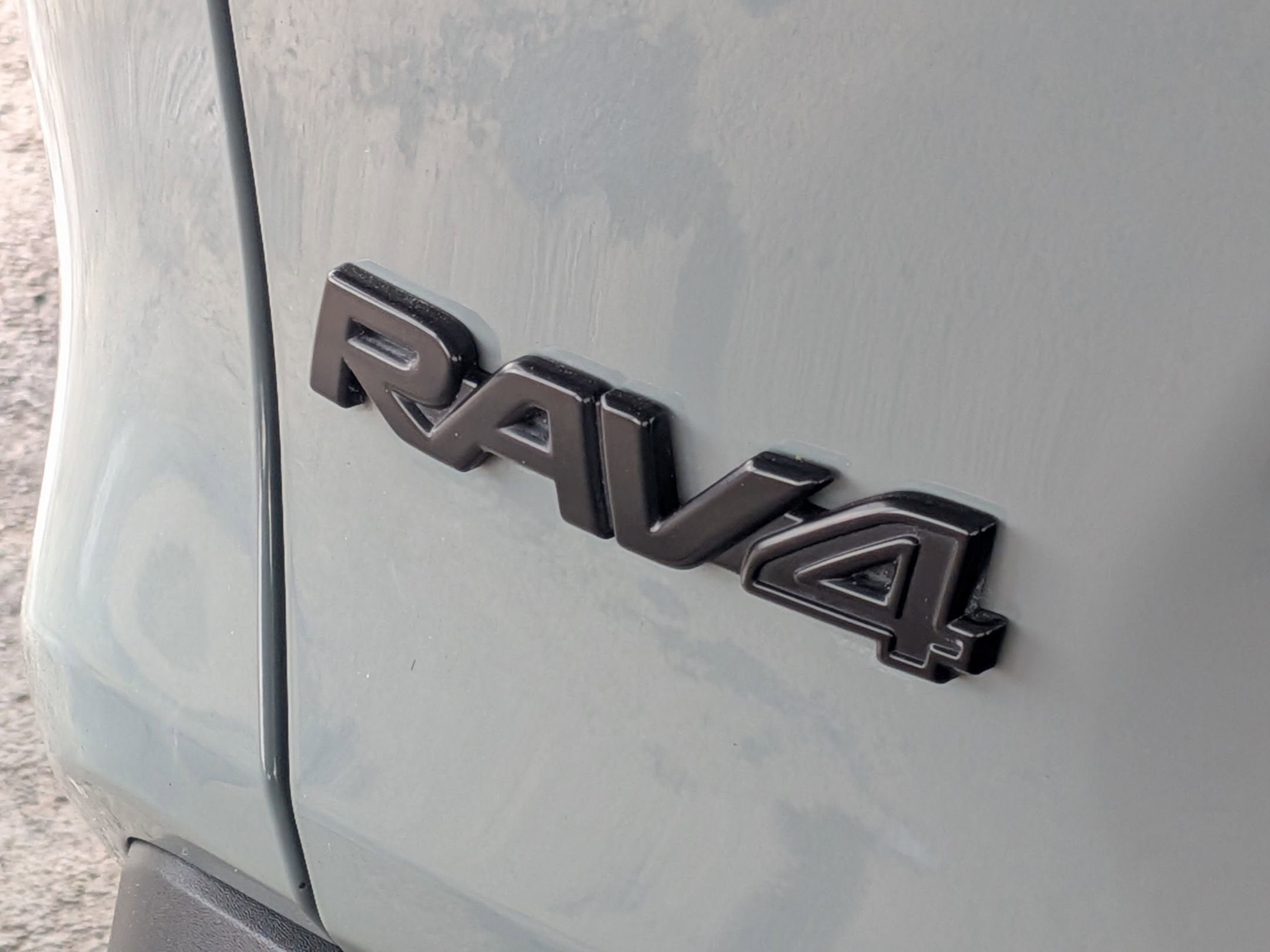 2020 Toyota RAV4 HYBRID Hybrid XLE