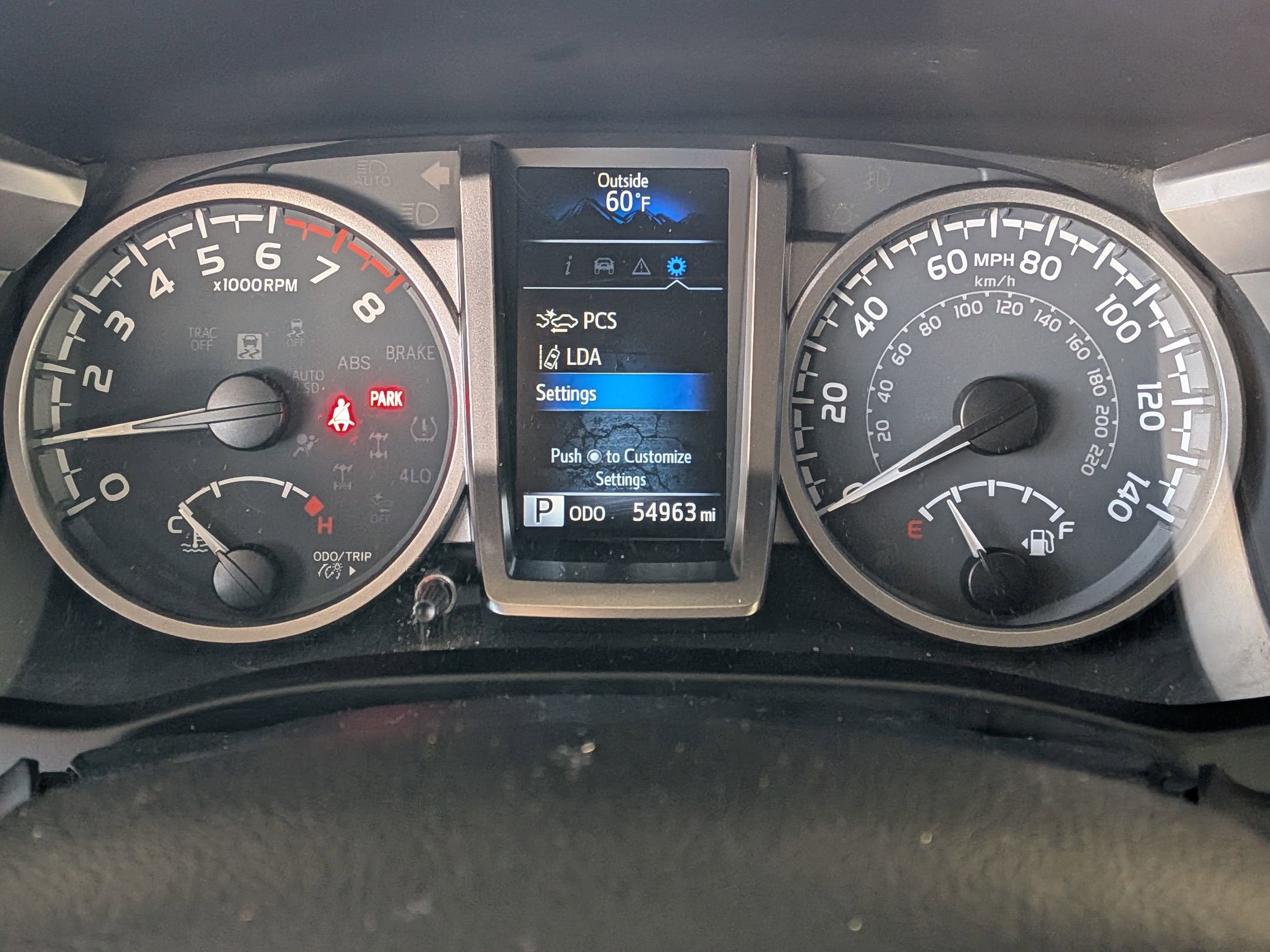 2022 Toyota TACOMA SR5 SR5