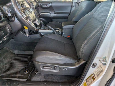 2022 Toyota TACOMA SR5 SR5