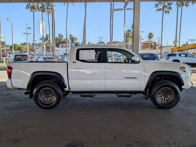 2022 Toyota TACOMA SR5 SR5