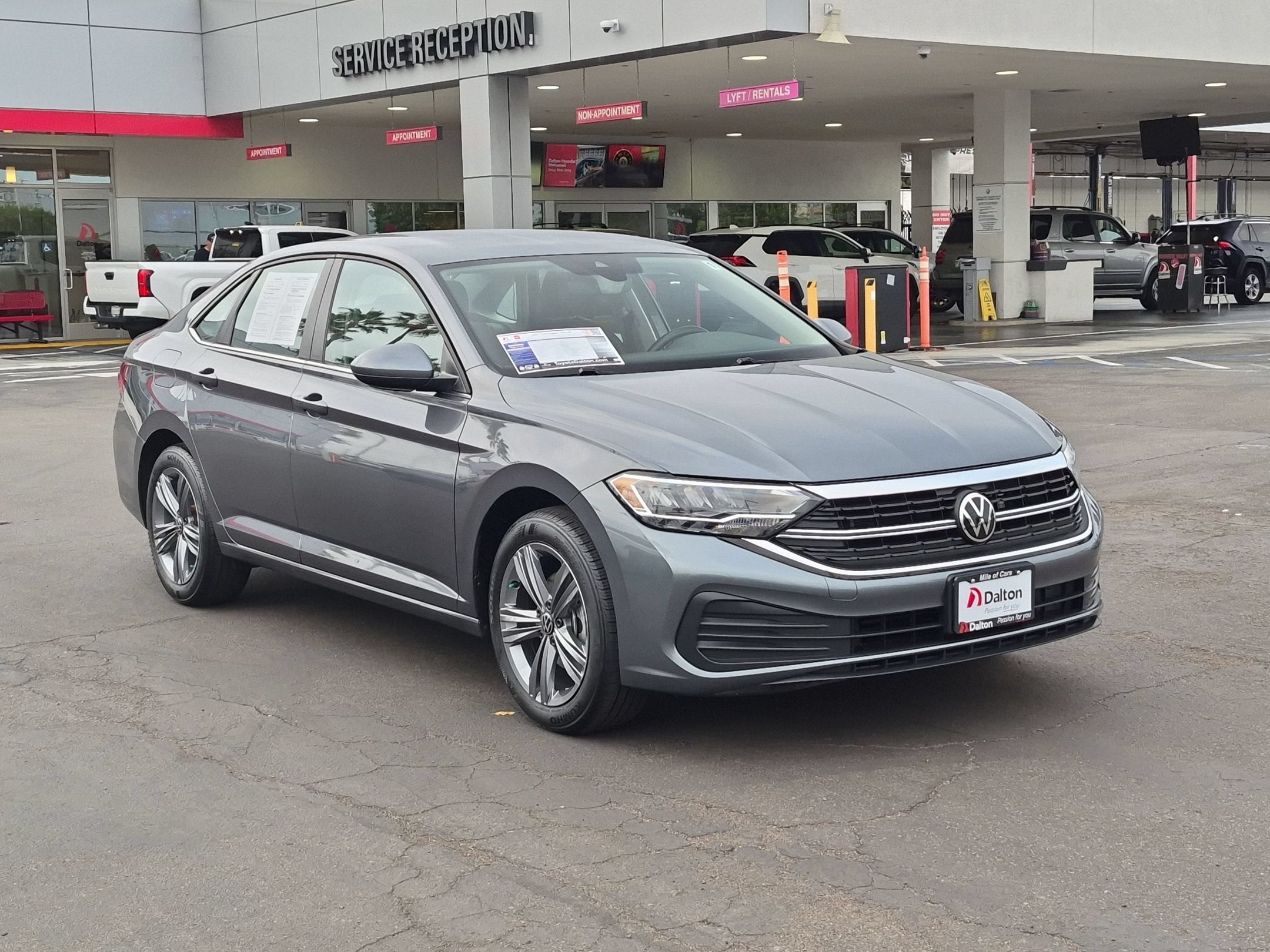 2024 Volkswagen Jetta SE