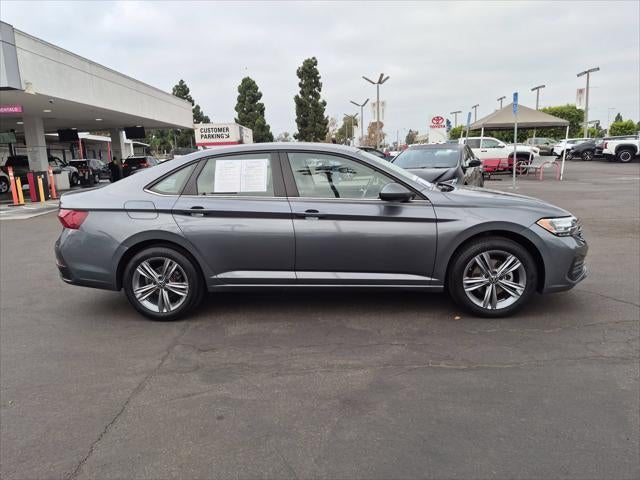 2024 Volkswagen Jetta SE