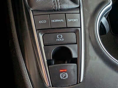 2019 Toyota CAMRY XSE V6