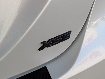 2019 Toyota CAMRY XSE V6