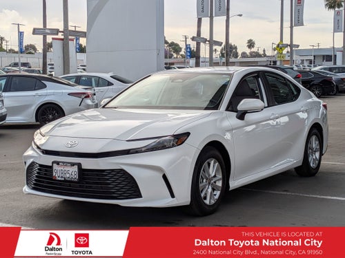 2025 Toyota CAMRY LE