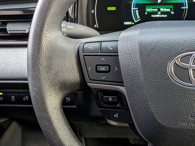 2025 Toyota CAMRY LE