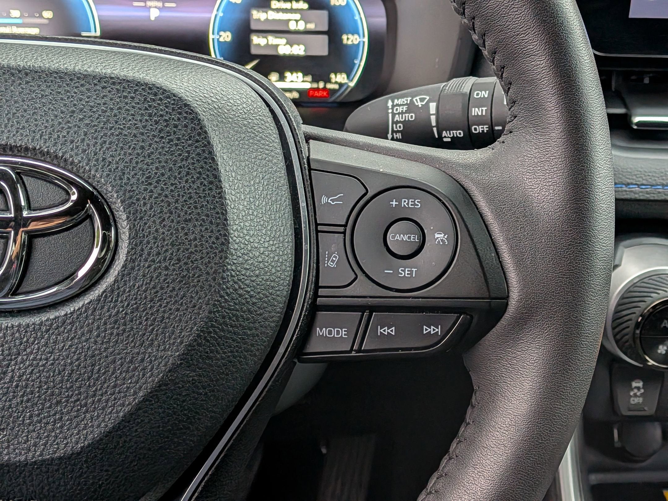 2023 Toyota RAV4 HYBRID Hybrid XSE