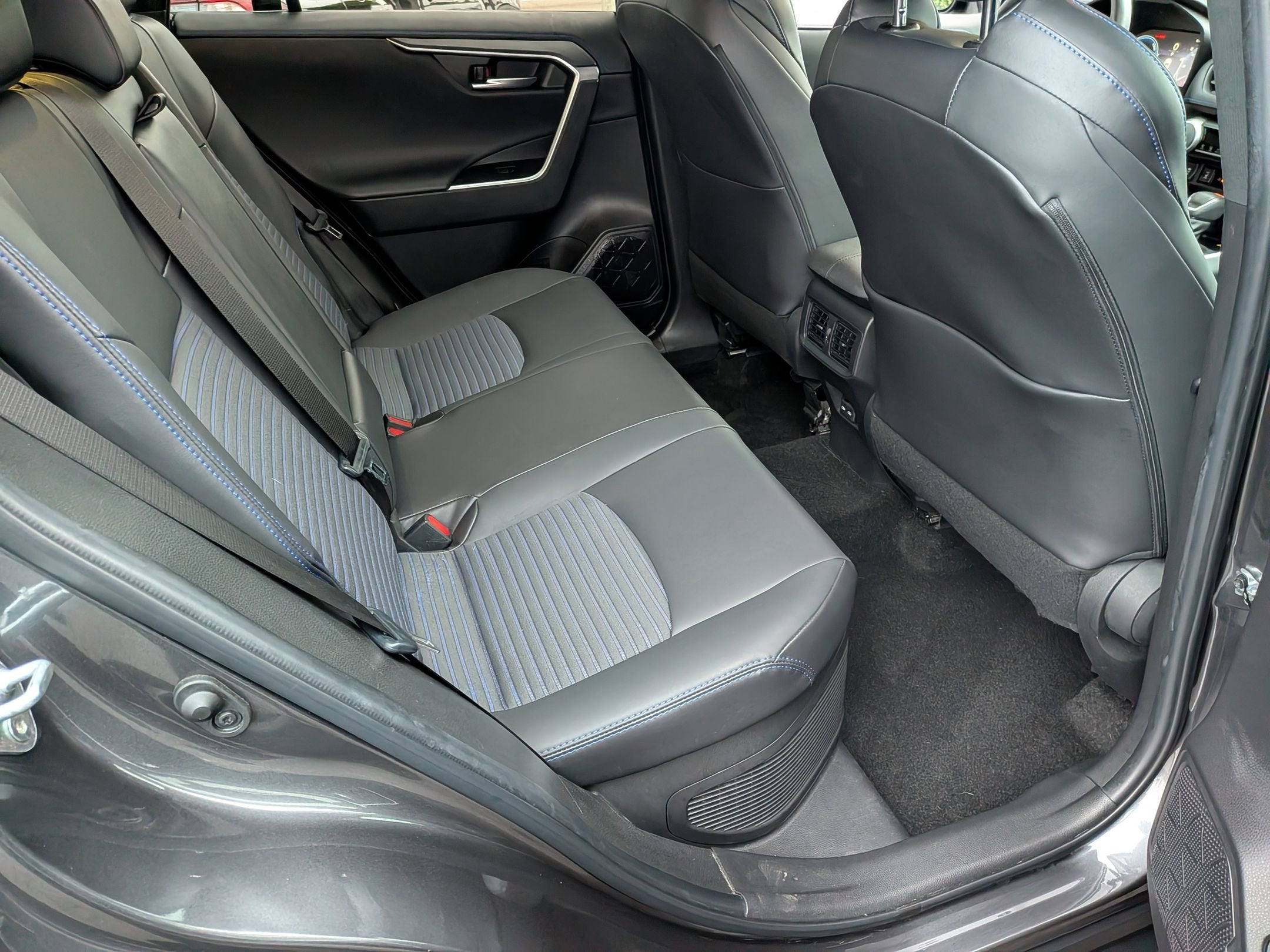 2023 Toyota RAV4 HYBRID Hybrid XSE