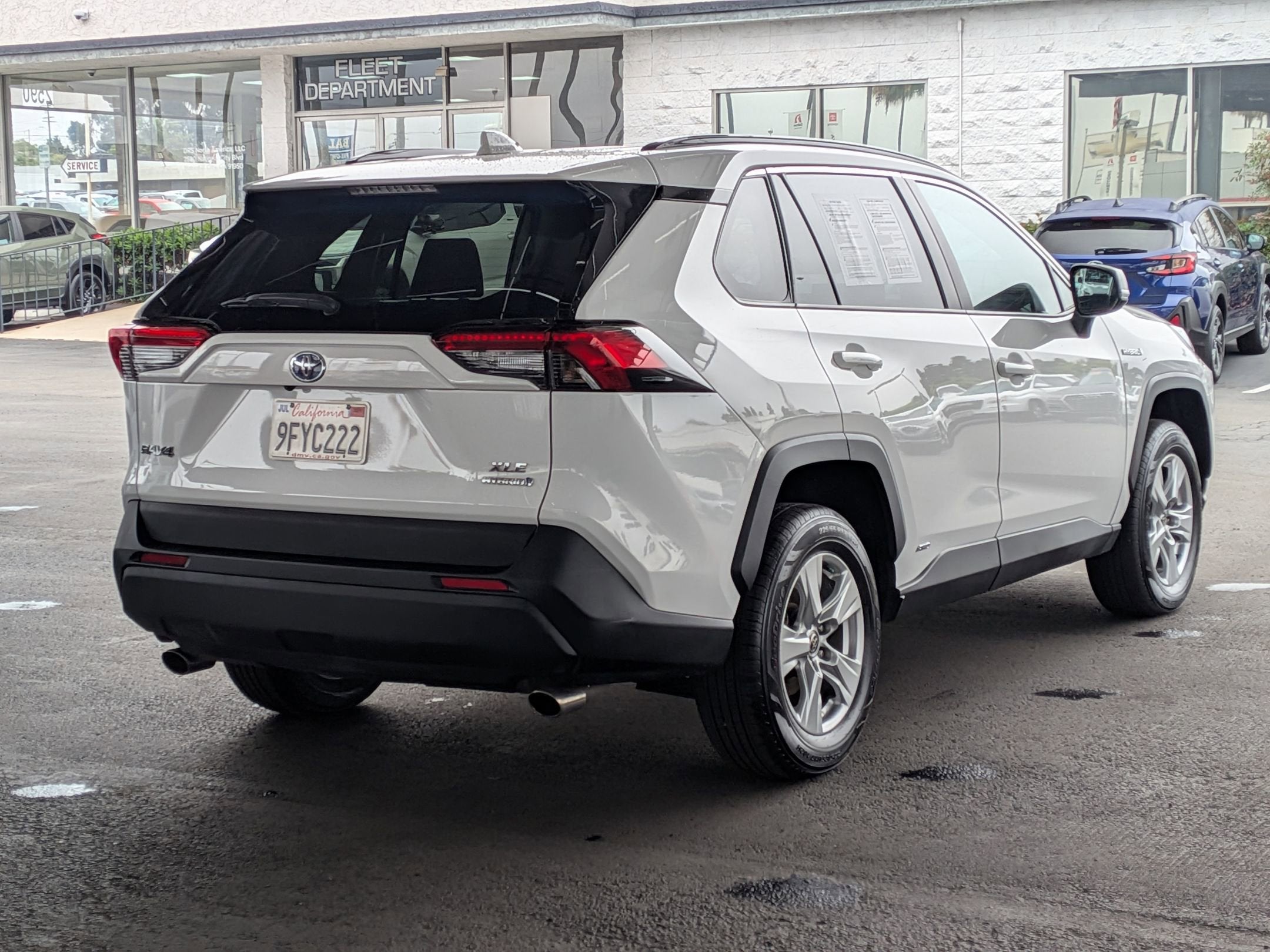 2021 Toyota RAV4 HYBRID Hybrid XLE