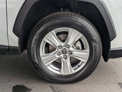 2021 Toyota RAV4 HYBRID Hybrid XLE