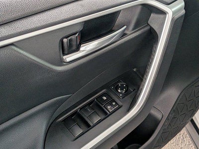 2021 Toyota RAV4 HYBRID Hybrid XLE