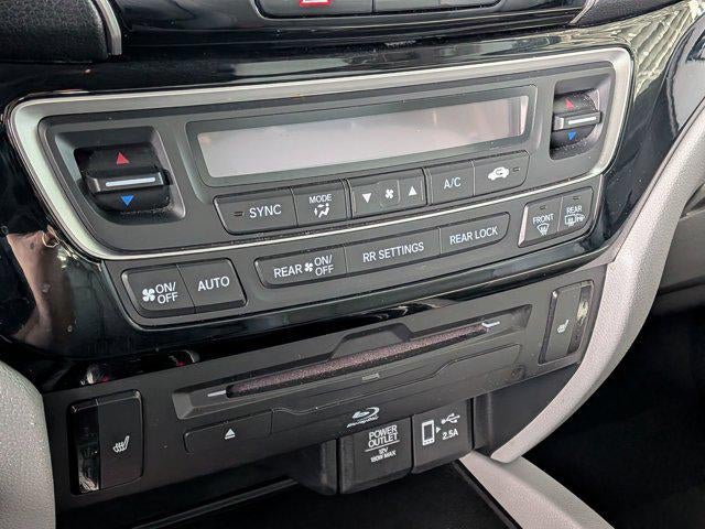 2020 Honda Pilot Touring 8-Passenger
