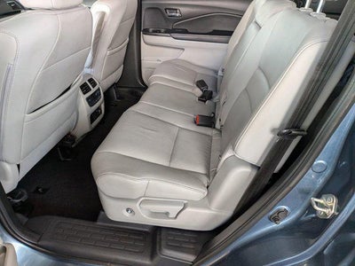 2020 Honda Pilot Touring 8-Passenger