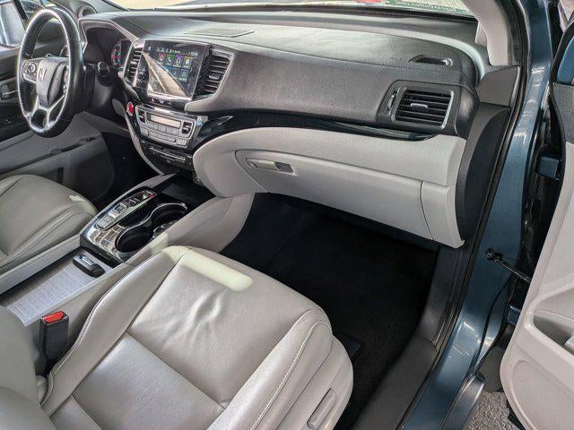 2020 Honda Pilot Touring 8-Passenger