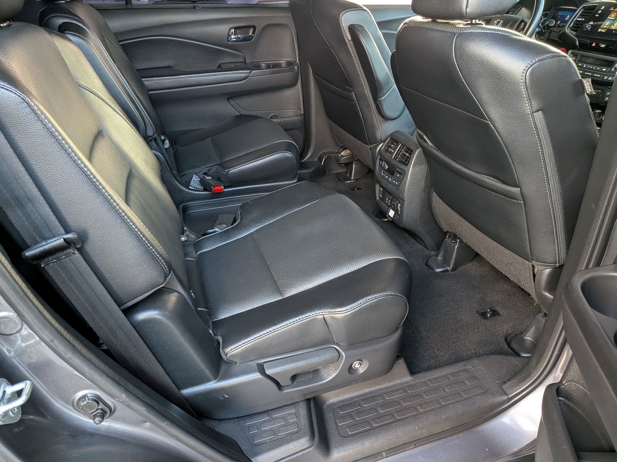 2022 Honda Pilot Elite