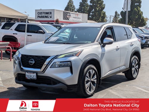 2022 Nissan Rogue SV