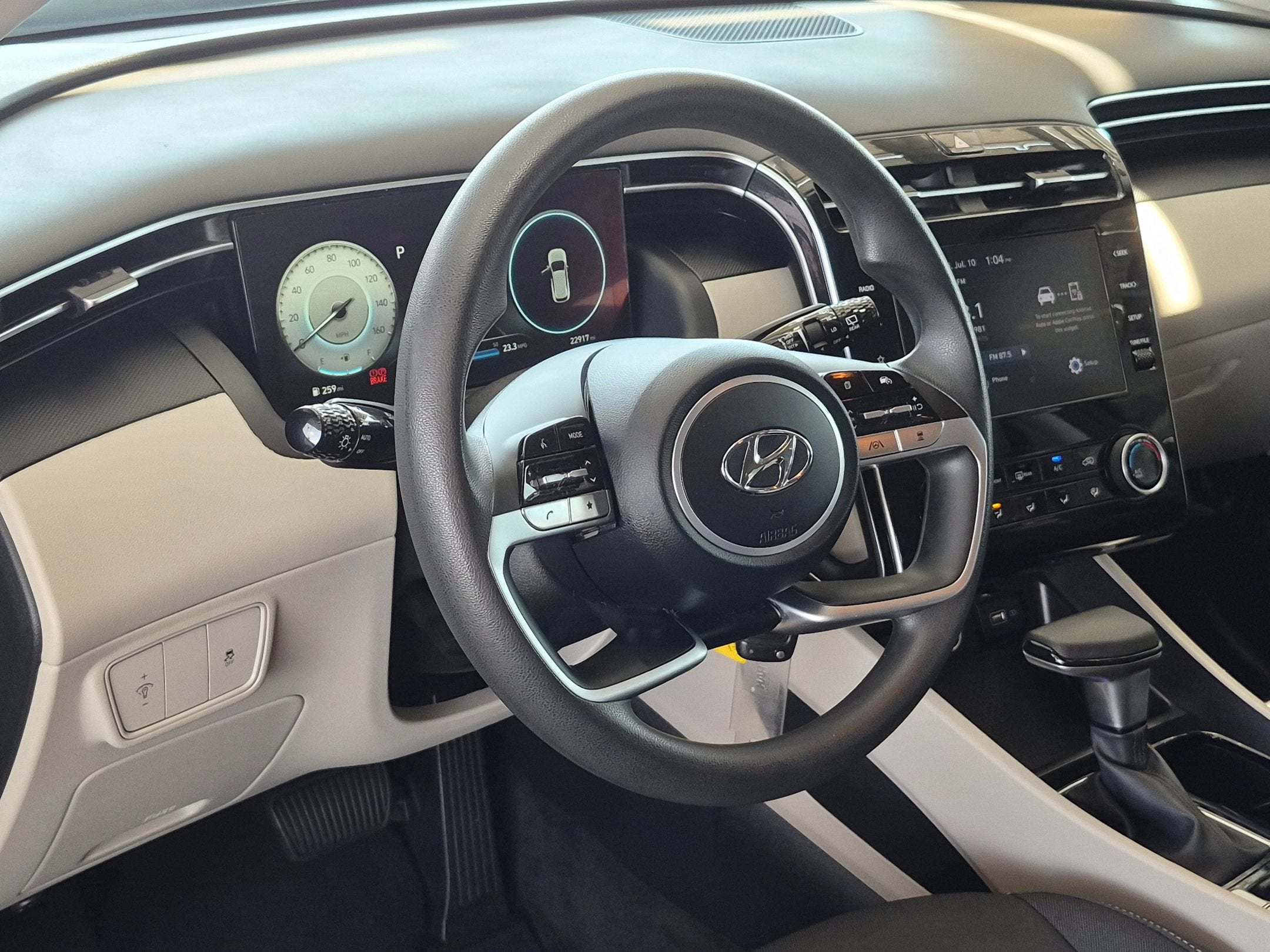 2024 Hyundai TUCSON SE