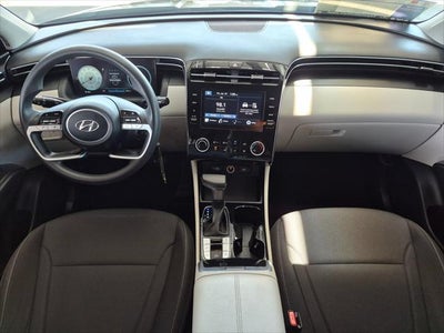 2024 Hyundai TUCSON SE