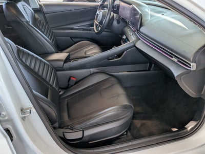 2022 Hyundai ELANTRA Limited
