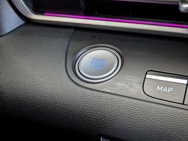 2022 Hyundai ELANTRA Limited