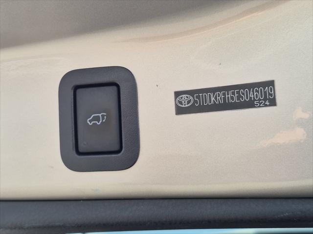 2014 Toyota HIGHLANDER Limited