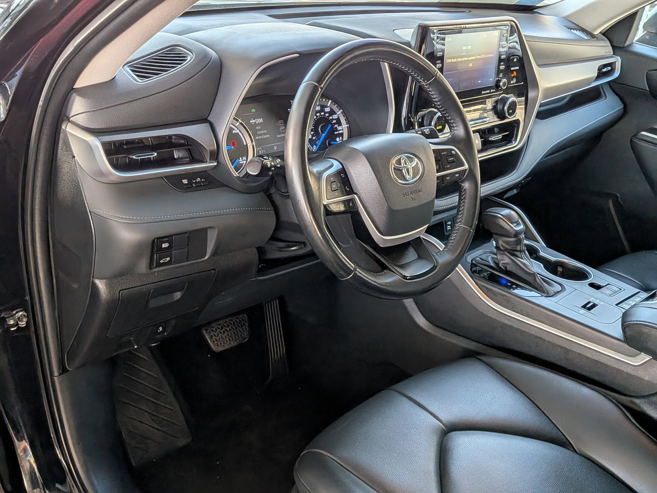 2022 Toyota HIGHLANDER HYBRD Hybrid XLE