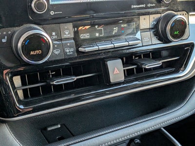 2022 Toyota HIGHLANDER HYBRD Hybrid XLE