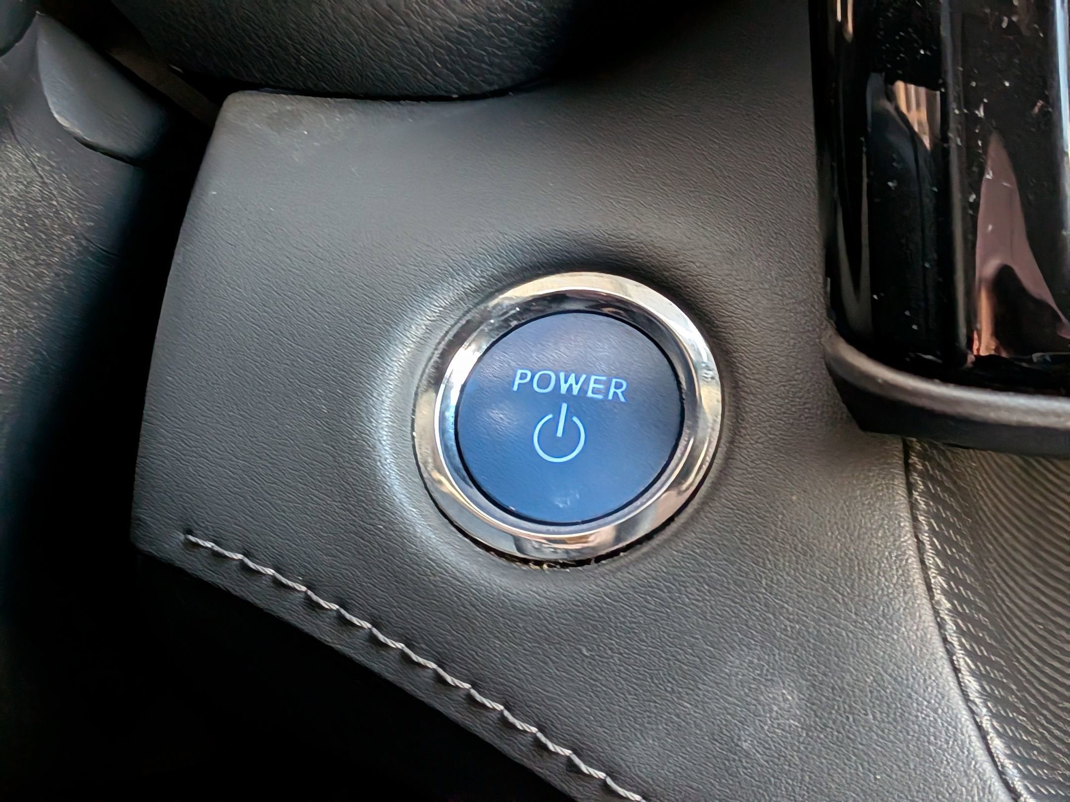 2022 Toyota HIGHLANDER HYBRD Hybrid XLE