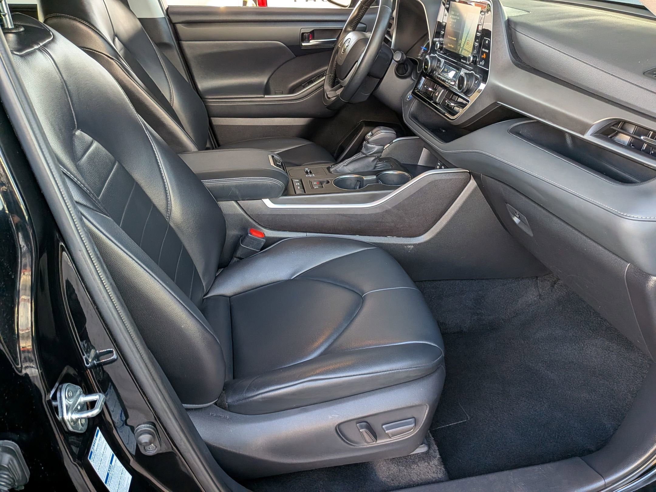 2022 Toyota HIGHLANDER HYBRD Hybrid XLE