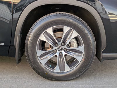 2022 Toyota HIGHLANDER HYBRD Hybrid XLE