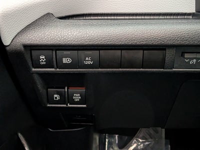 2025 Toyota SIENNA XLE XLE