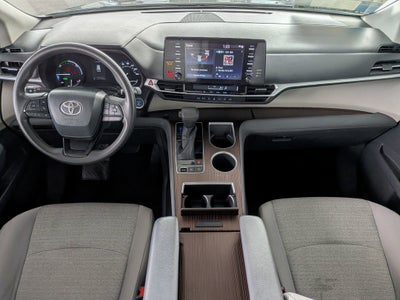 2022 Toyota SIENNA LE LE