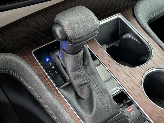 2022 Toyota SIENNA LE LE