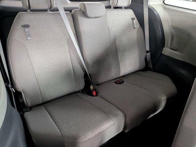 2022 Toyota SIENNA LE LE