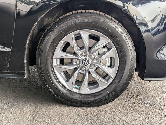 2022 Toyota SIENNA LE LE