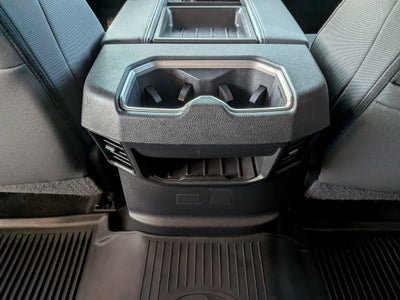 2022 Toyota TUNDRA 4X4 SR5