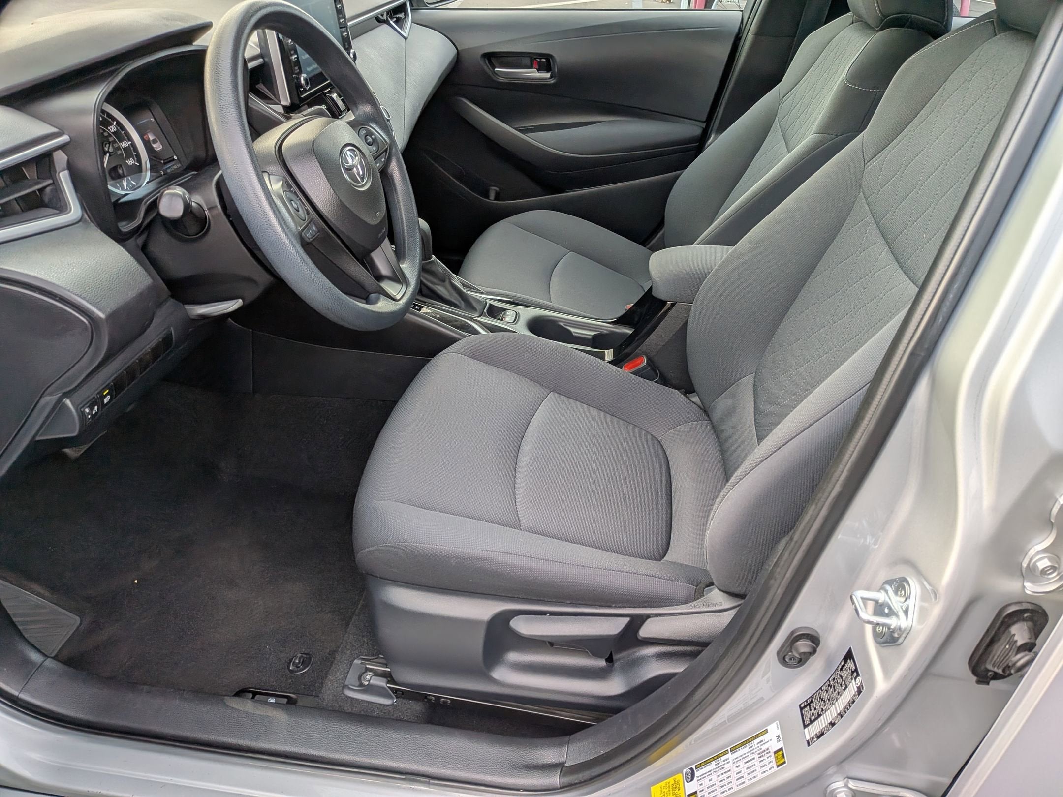 2021 Toyota COROLLA LE