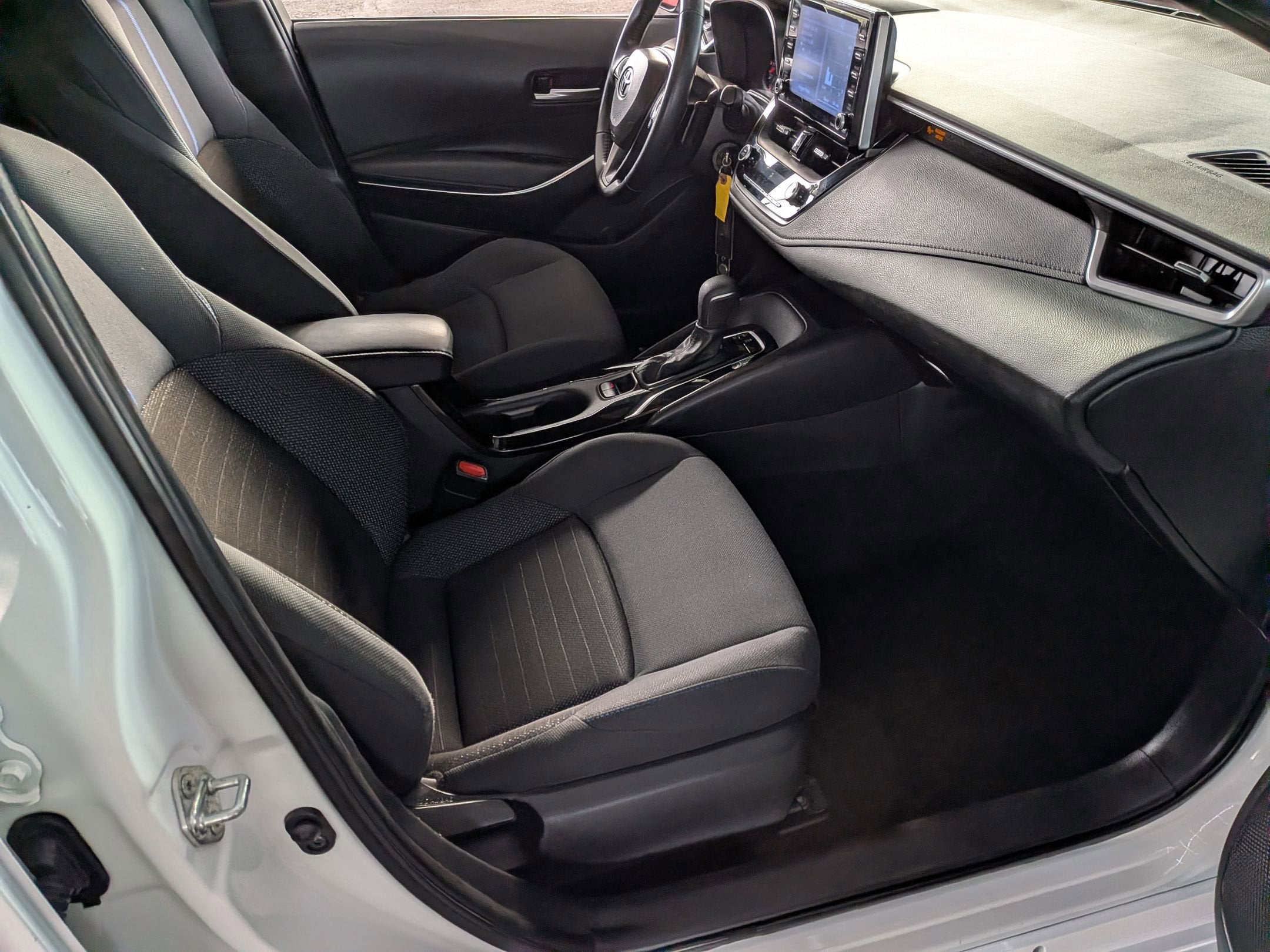 2021 Toyota COROLLA SE