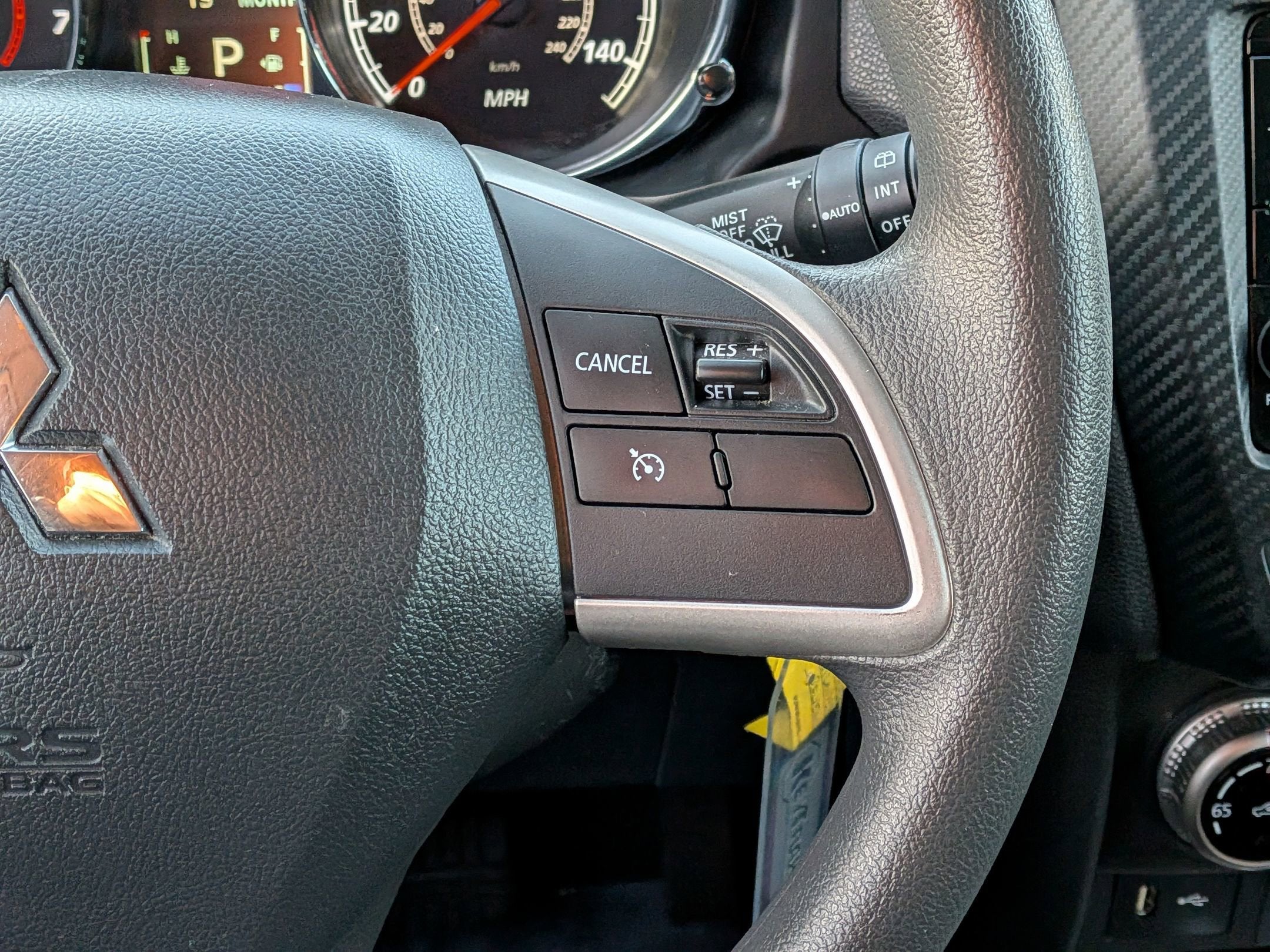 2024 Mitsubishi Outlander Sport ES