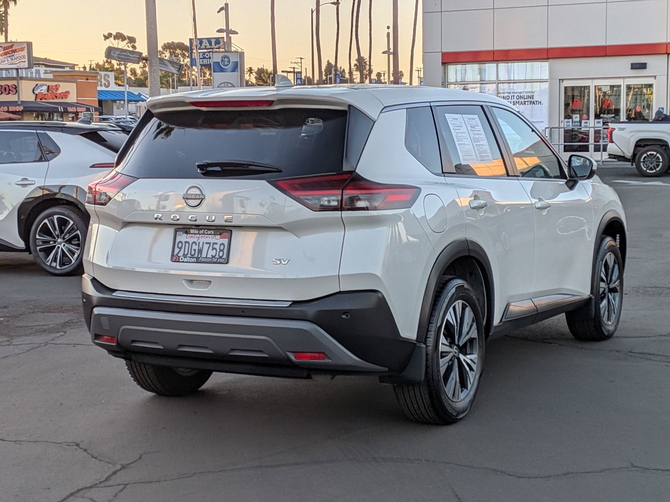 2023 Nissan Rogue SV