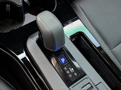 2024 Toyota PRIUS XLE