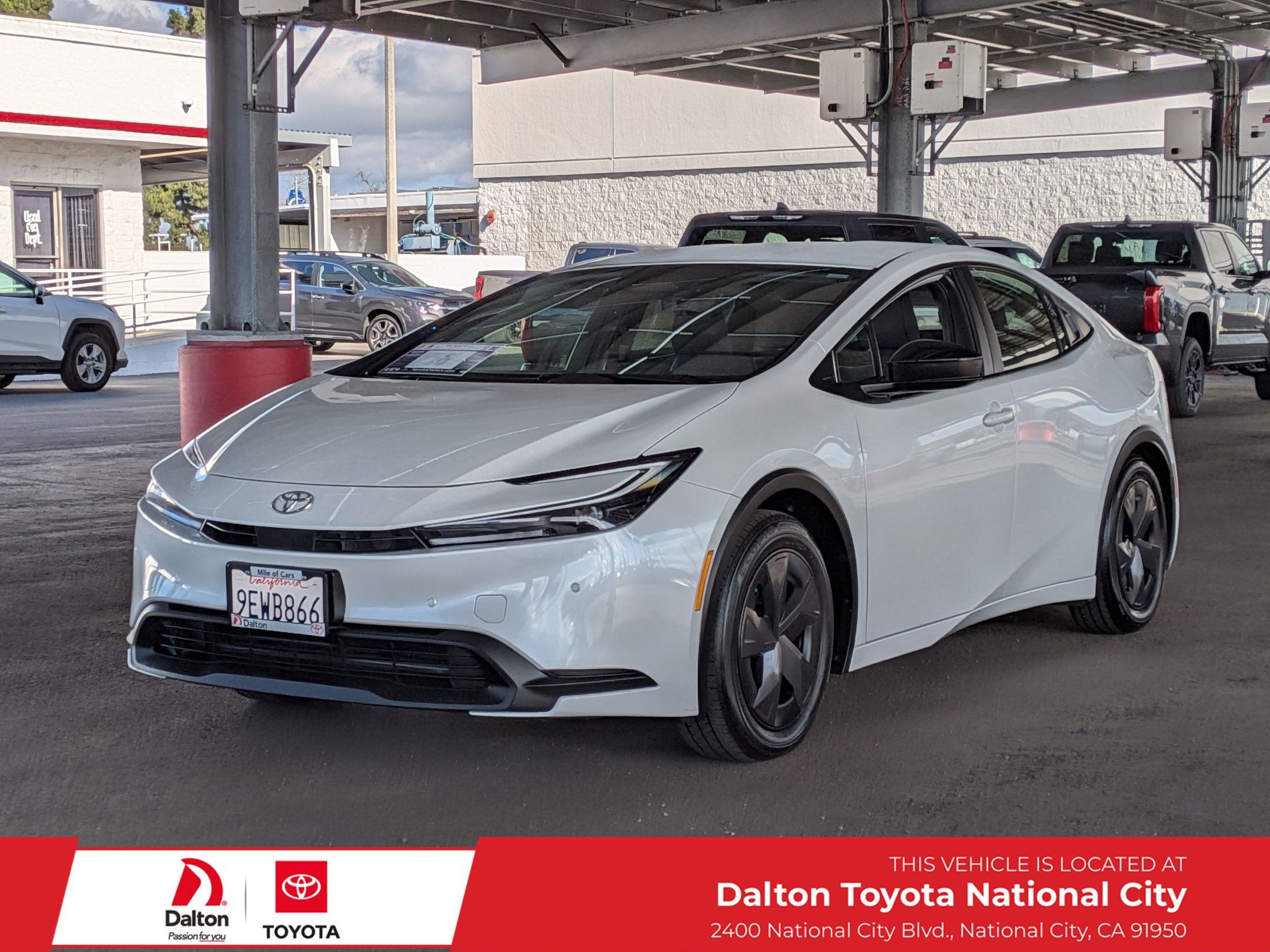 2023 Toyota PRIUS LE